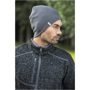 Level beanie, solid black (Hats)